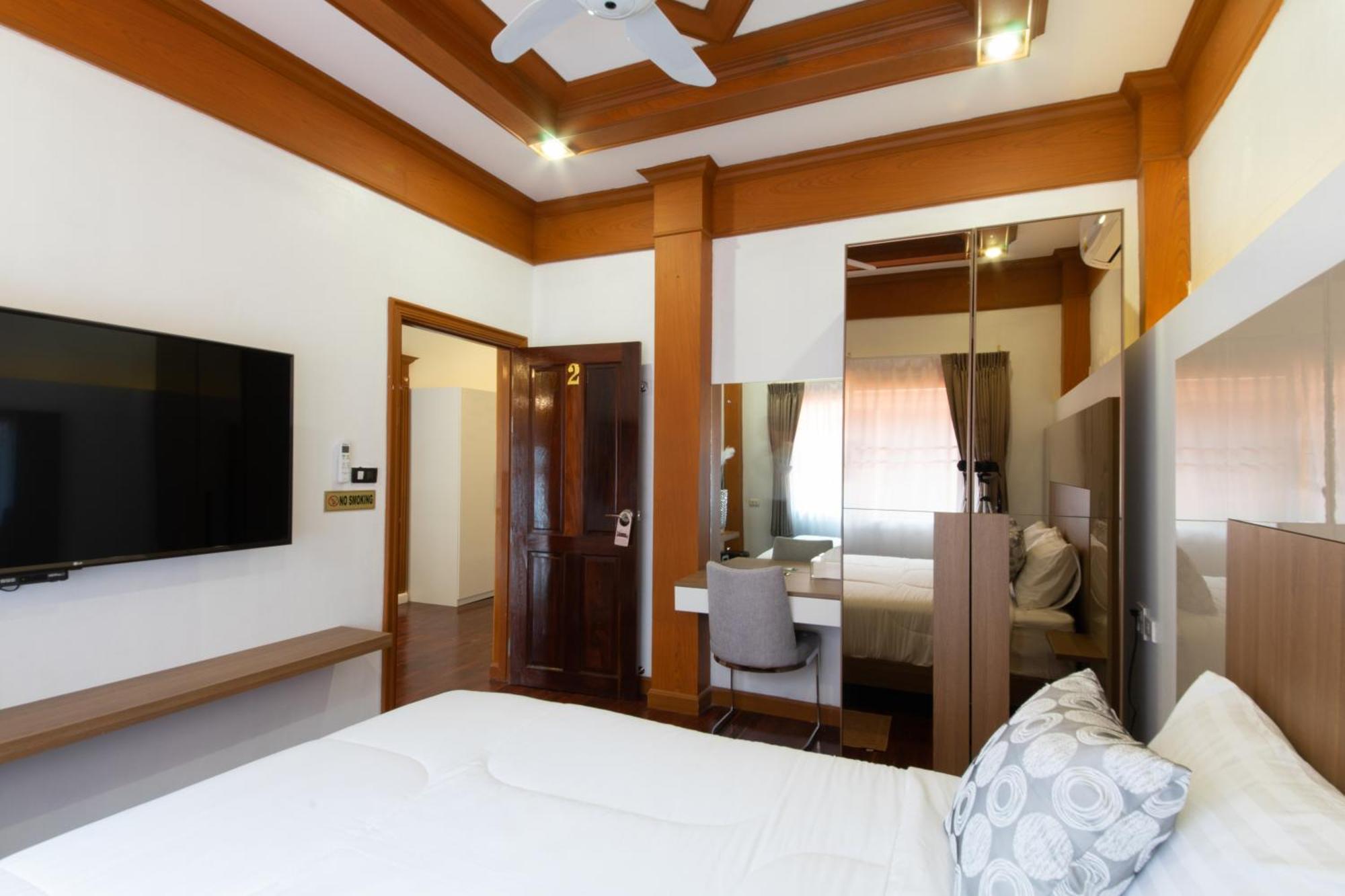 Villa Rudi House Patong Exterior foto